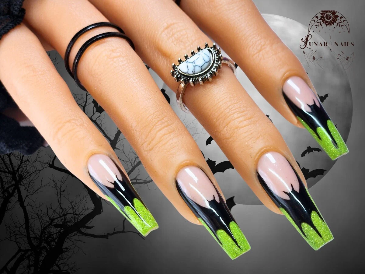 green french tip nails